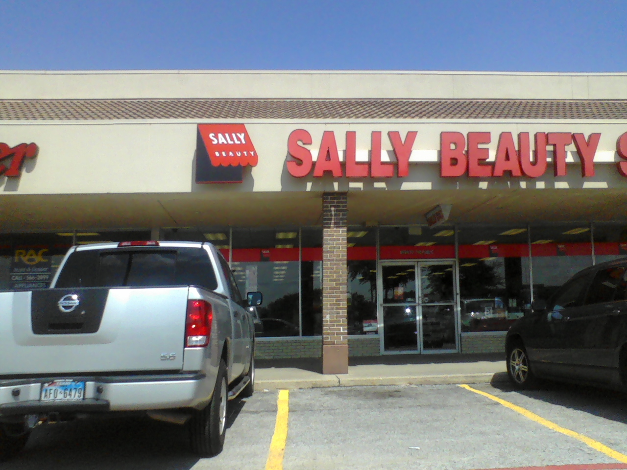 Information about "sal.jpg" on sally beauty salon Denton LocalWiki